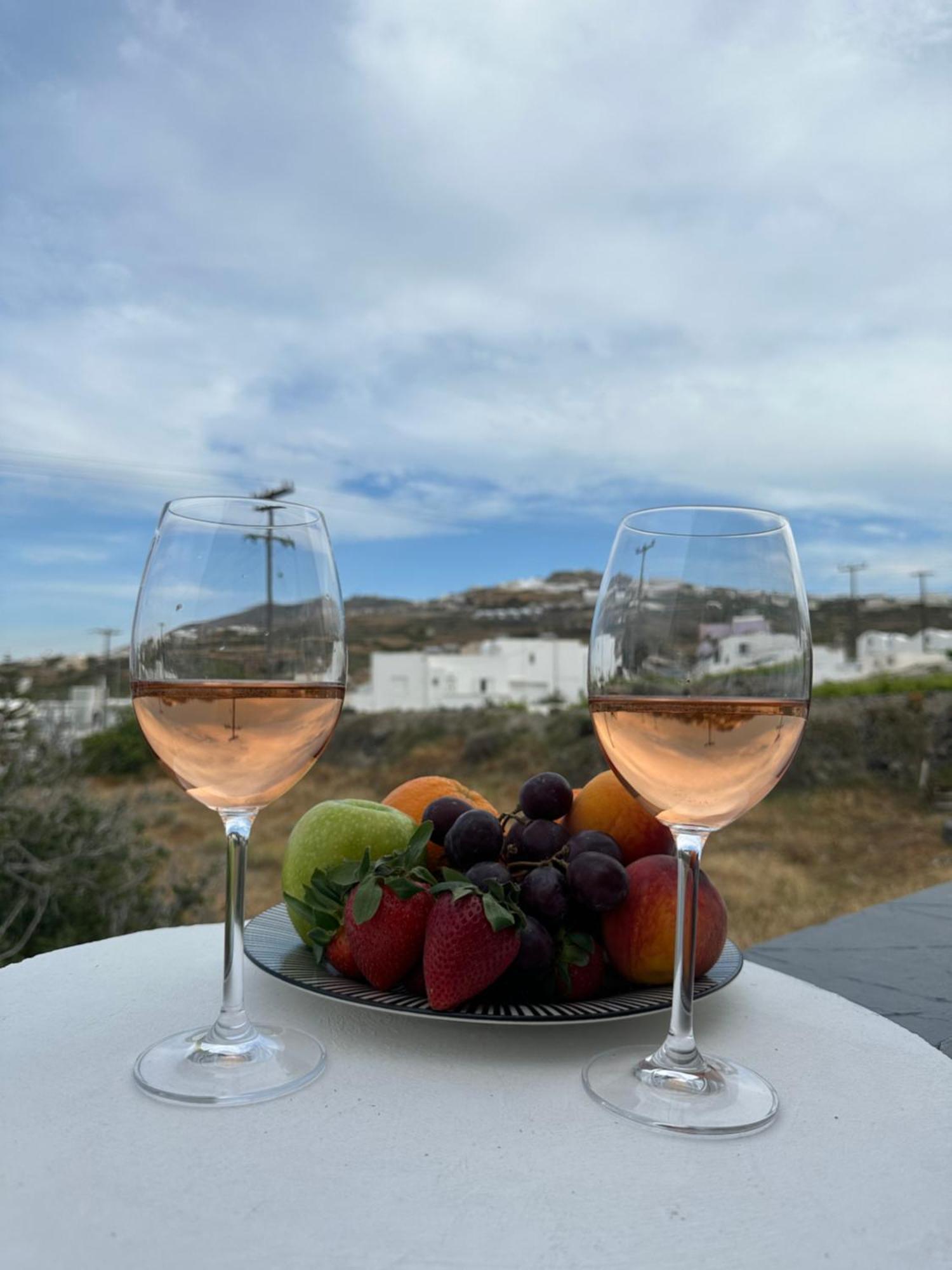 Nicole Rooms Santorini Vóthon Dış mekan fotoğraf