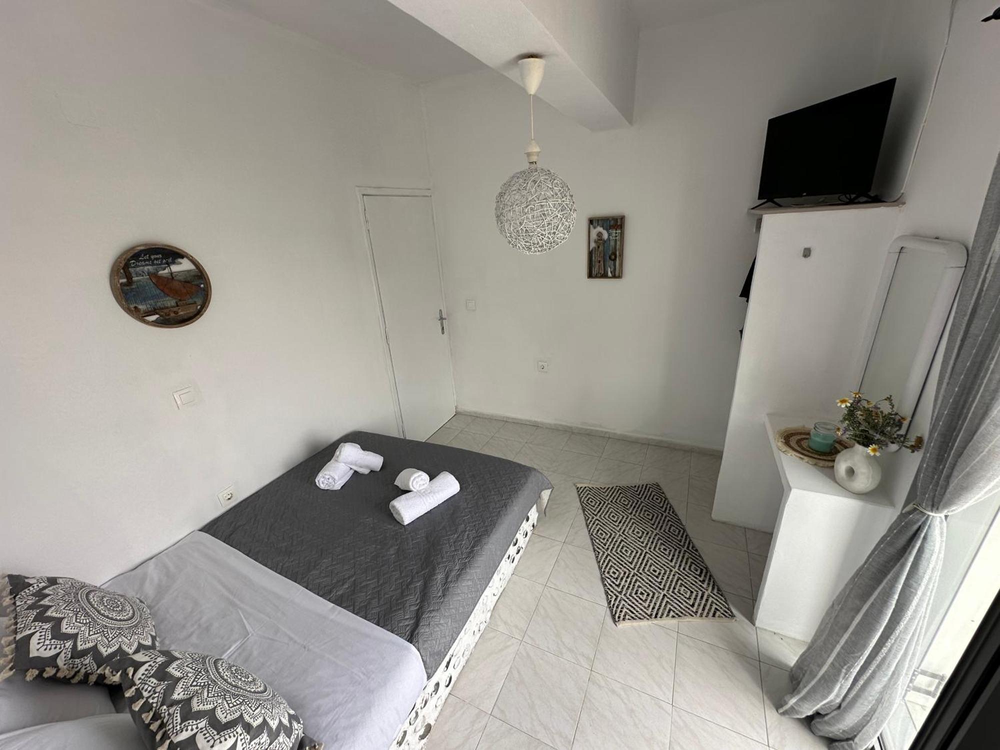 Nicole Rooms Santorini Vóthon Dış mekan fotoğraf